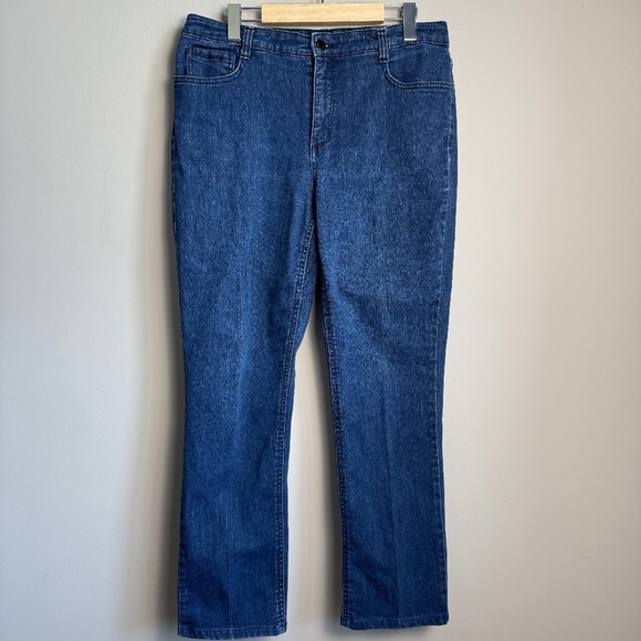 Jones New York Women's Lexington Straight Missy Jeans‎ Medium Wash 12 Short - Picture 1 of 16